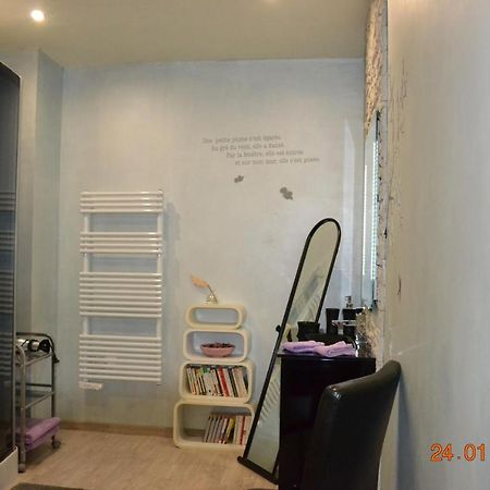 Bed And Breakfast "Le Moulin A Grains" Menil-la-Horgne Bagian luar foto