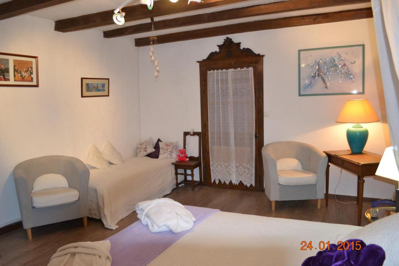 Bed And Breakfast "Le Moulin A Grains" Menil-la-Horgne Bagian luar foto